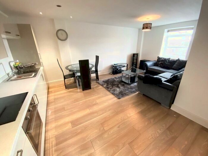 1 Bedroom Apartment To Rent In London Road, Blackwater, GU17