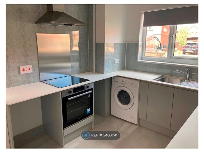 4 Bedroom Semi-Detached House To Rent In Thorpe Way, Cambridge, CB5
