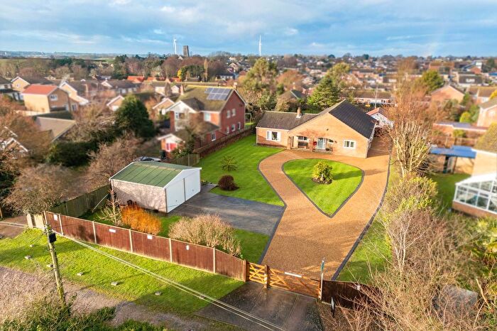 4 Bedroom Detached Bungalow For Sale In Green Lane, Kessingland, NR33