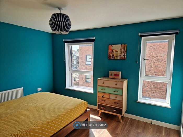 2 Bedroom Flat To Rent In Chandler Crescent, Edinburgh, EH6