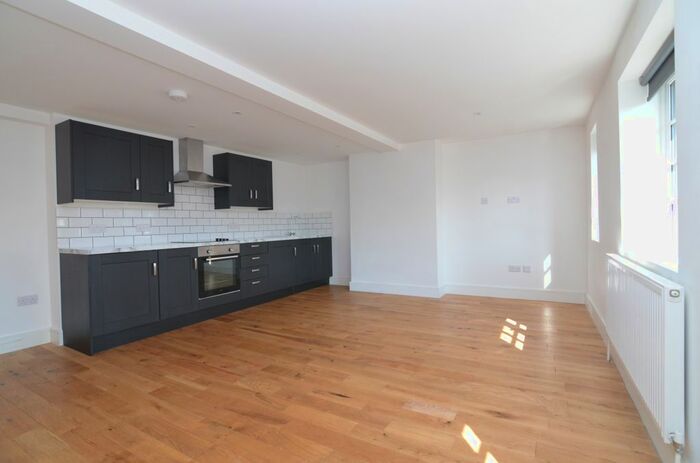 2 Bedroom Flat To Rent In High Street, Orpington, BR6