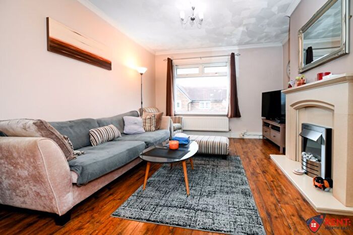 2 Bedroom Flat To Rent In Red House Road, Hebburn, NE31