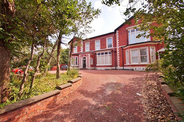 2 Bedroom Property To Rent In Queens Road, Southport, Merseyside, PR9