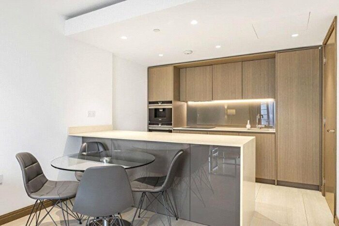 1 Bedroom Flat To Rent In One Blackfriars, Southwark, London, SE1