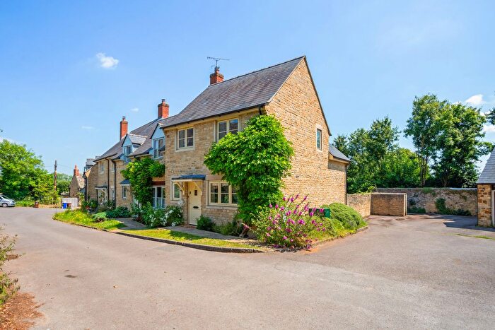 3 Bedroom Terraced House For Sale In Home Farm Lane, Middle Aston, OX25