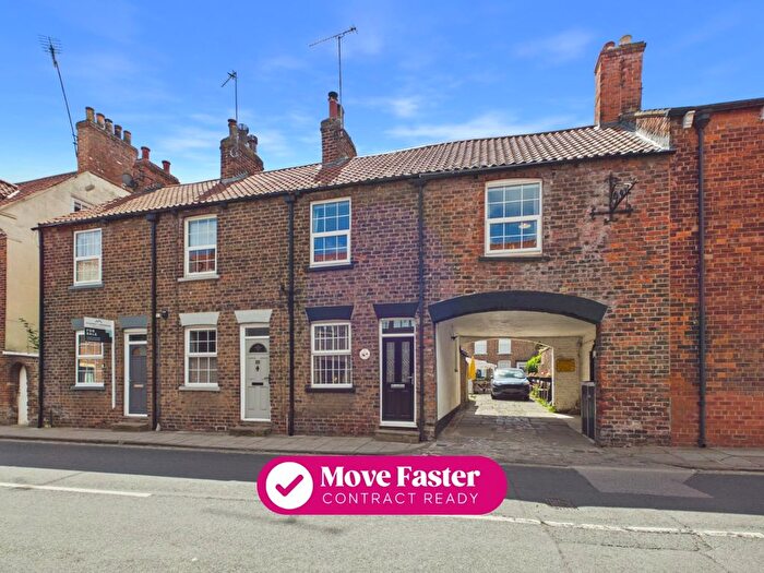 3 Bedroom Terraced House For Sale In Eastgate, Beverley, East Riding Of Yorkshire, HU17