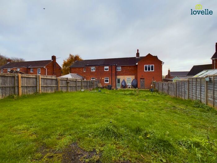 4 Bedroom Semi-Detached House For Sale In Canberra Crescent, Brookenby, LN8