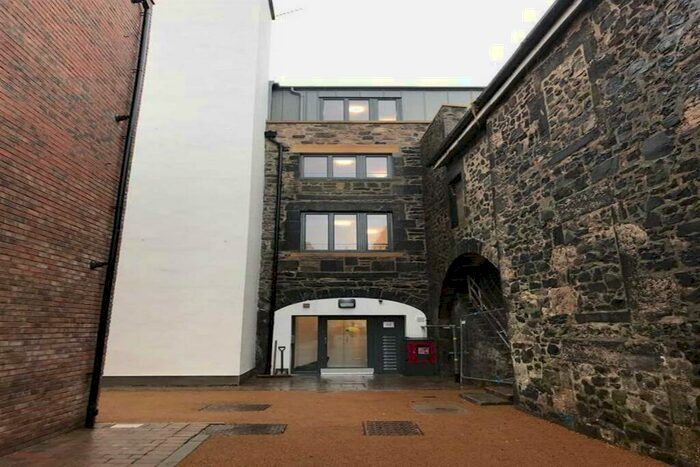 2 Bedroom Flat To Rent In Assembly Street, Edinburgh, EH6