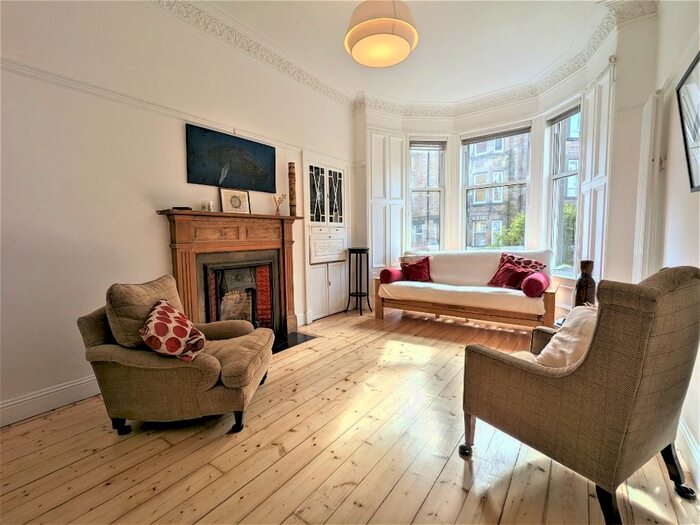 2 Bedroom Flat To Rent In Millar Crescent, Morningside, Edinburgh, EH10