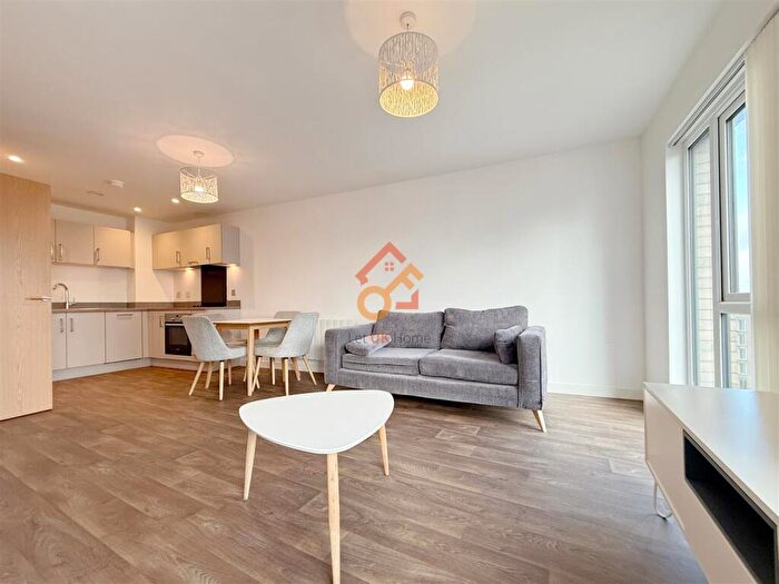 1 Bedroom Flat To Rent In Lincoln Apartments, Lexington Gardens, Birmingham, B15