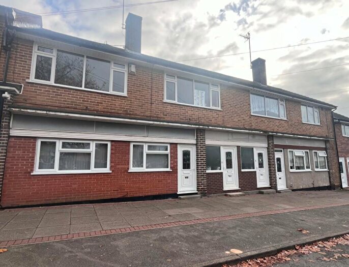 2 Bedroom Maisonette To Rent In Windmill Avenue, Rubery, Rednal, Birmingham, B45