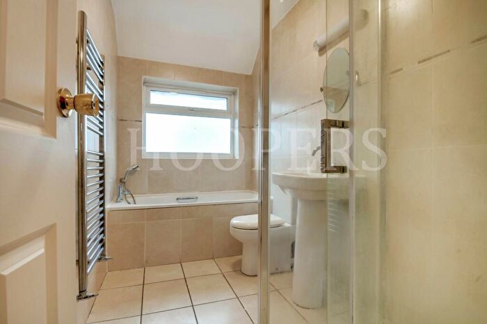 5 Bedroom Terraced House To Rent In Waterloo Road, London, NW2