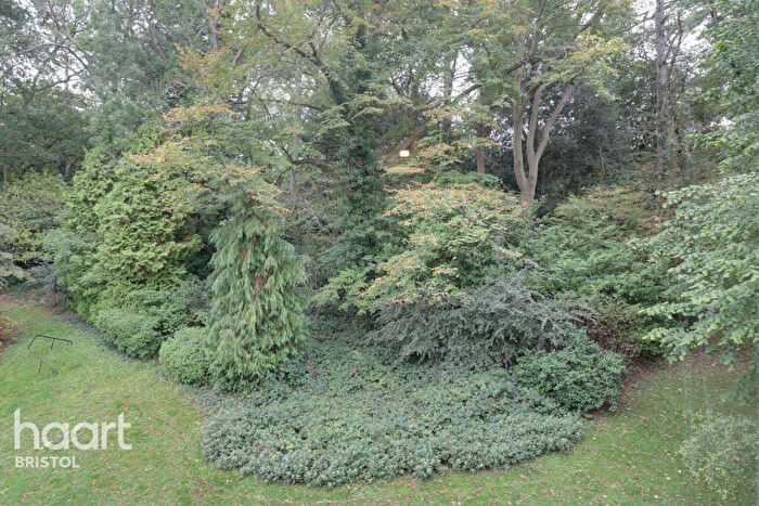 3 Bedroom Apartment To Rent In Westacre Close, Bristol, BS10