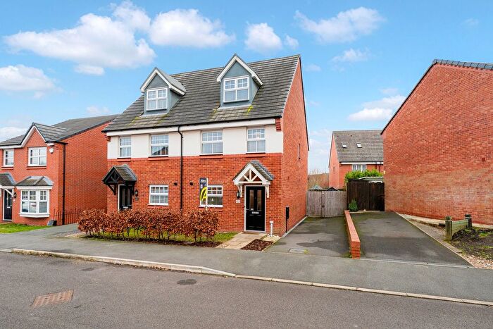 3 Bedroom Semi Detached House For Sale In Tinsley Green Way, Leigh, WN7