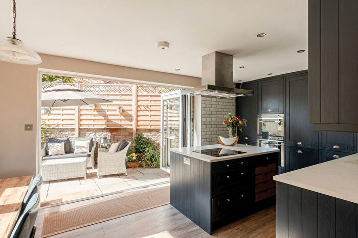 3 Bedroom Detached House For Sale In Tuckett Lane, Frenchay, BS16
