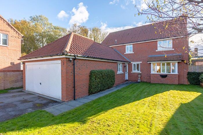 4 Bedroom Detached House For Sale In Chapel Close, Helmsley, YO62