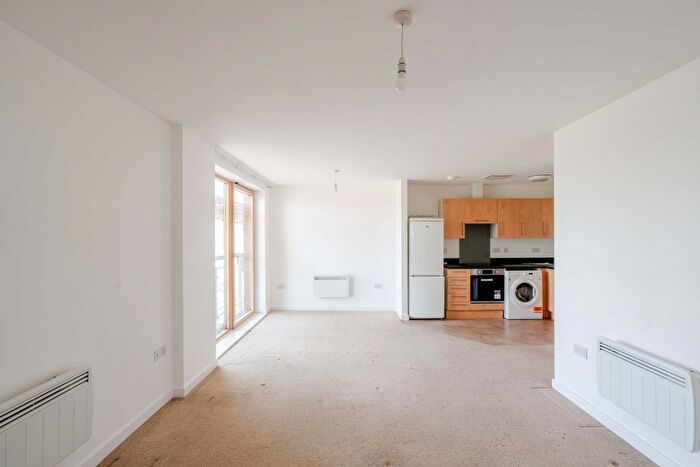 2 Bedroom Flat For Sale In Crown Amp; Anchor House, Sweetman Place, Temple Quay, Bristol, BS2