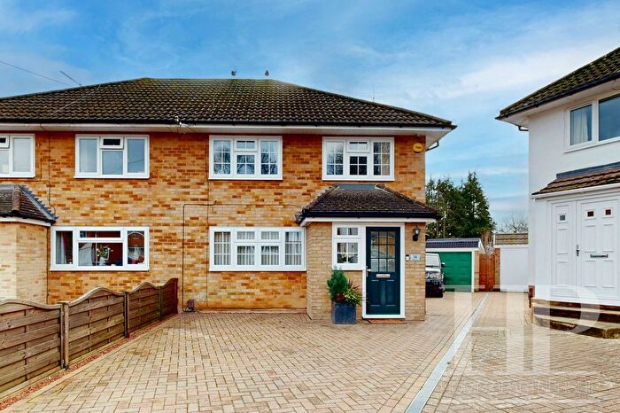 3 Bedroom Semi-Detached House For Sale In Bligh Close, Crawley, RH10