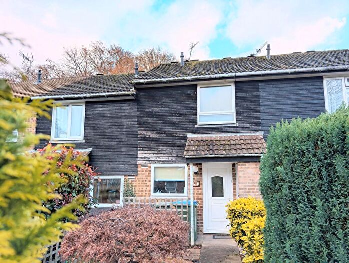 2 Bedroom Terraced House To Rent In Drake Close, Horsham, RH12