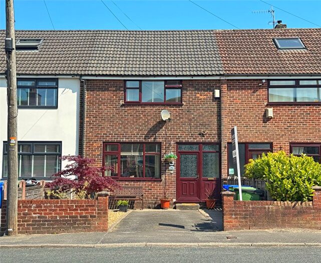 2 Bedroom Terraced House For Sale In New Line, Bacup, Rossendale, OL13