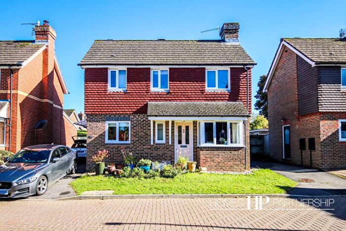 3 Bedroom Detached House To Rent In Medway Drive, Forest Row, RH18