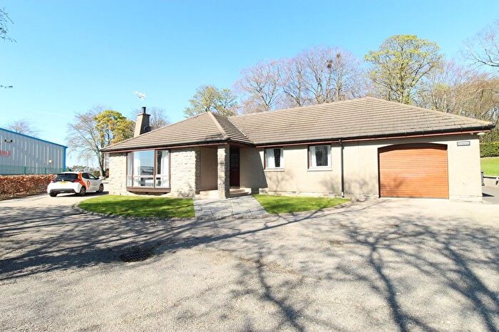 4 Bedroom Bungalow To Rent In Kinellar, Aberdeenshire, AB21