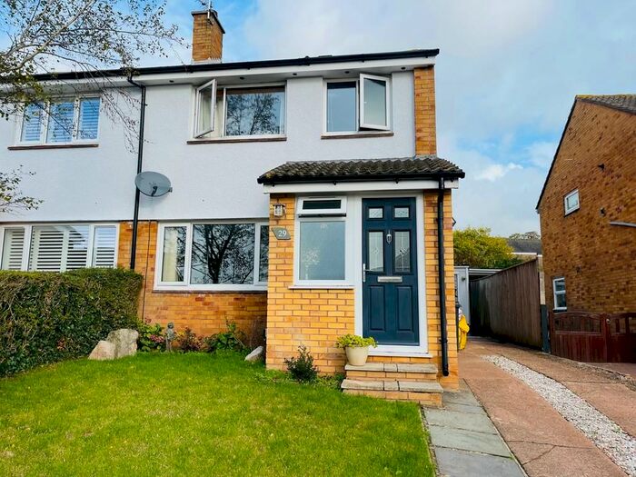 Houses for sale & to rent in EX8 4EU, Fir Tree Close, Exmouth