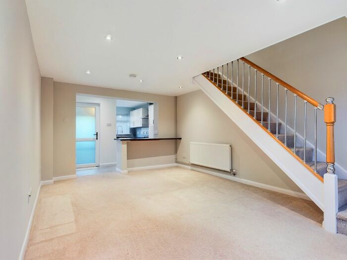 1 Bedroom Terraced House To Rent In Clovelly Place, Newton, Swansea, SA3