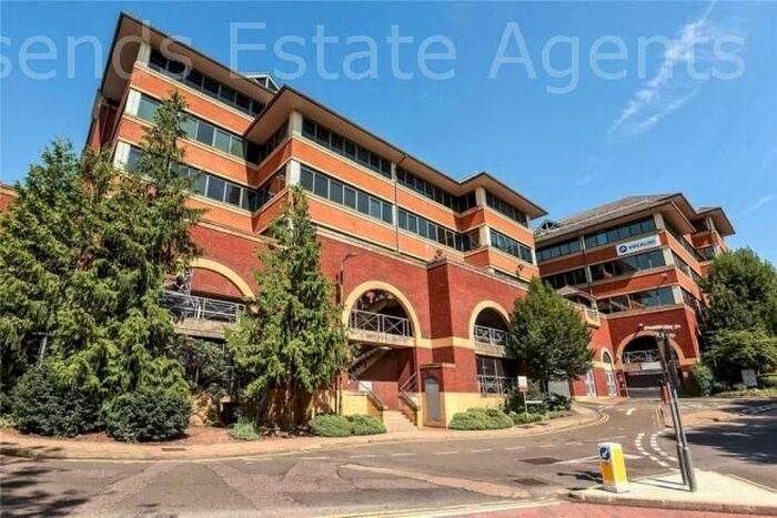 1 Bedroom Flat To Rent In Homestead Road, Rickmansworth, WD3