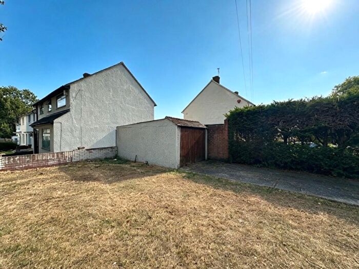 3 Bedroom Semi-Detached House For Sale In Redruth Gardens, Romford, RM3