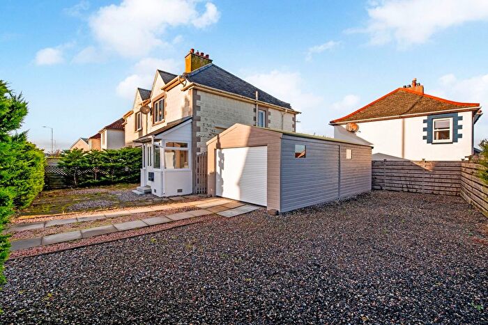 3 Bedroom Semi Detached House For Sale In Lamond Drive, St Andrews, KY16