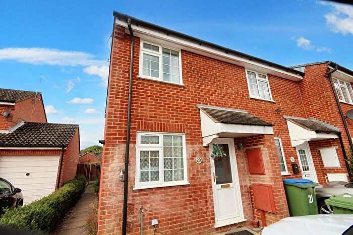 2 Bedroom End Of Terrace House To Rent In Fenhurst Close, Horsham, RH12