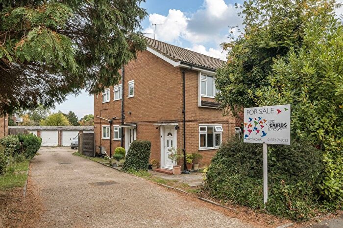 2 Bedroom Maisonette For Sale In Rosebank, Epsom, KT18