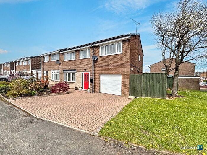 4 Bedroom Semi Detached House For Sale In Flodden, Garth Sixteen, Killingworth, Newcastle Upon Tyne, NE12