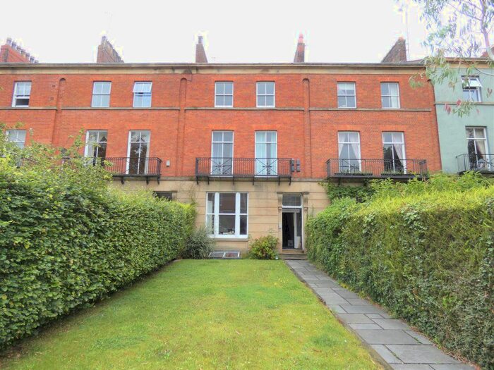 2 Bedroom Flat To Rent In West Cliff, Preston, PR1