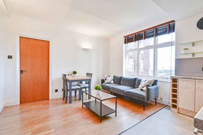 2 Bedroom Flat To Rent In Abercorn Place, St John's Wood, London, NW8