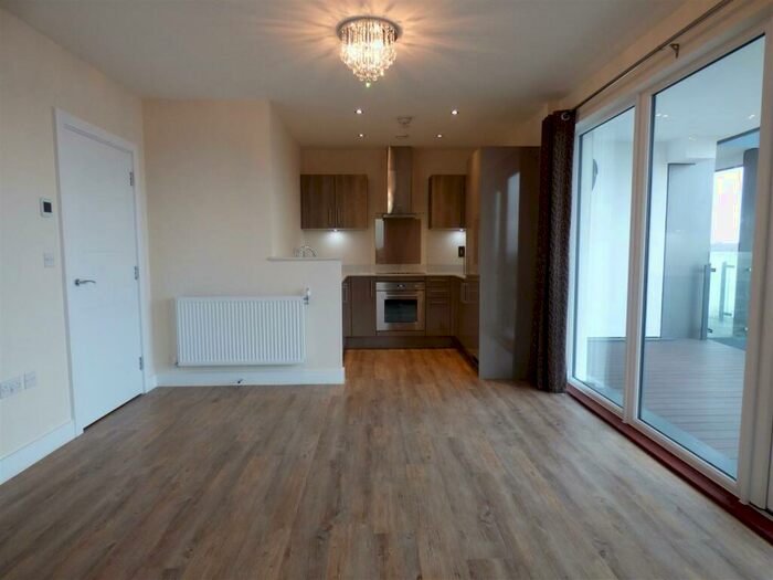 1 Bedroom Apartment To Rent In The Peninsula, Pegasus Way, Gillingham, ME7
