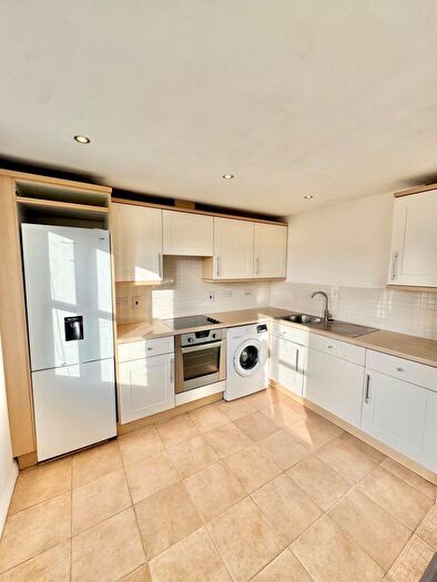 2 Bedroom Apartment To Rent In Stewart Close, Ware, SG12