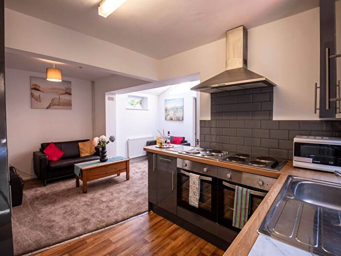 6 Bedroom Property To Rent In Crown Gardens, Canterbury, Kent, CT2