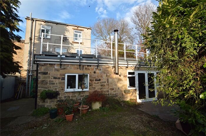 4 Bedroom Detached House For Sale In Huddersfield Road, Mirfield, West Yorkshire, WF14