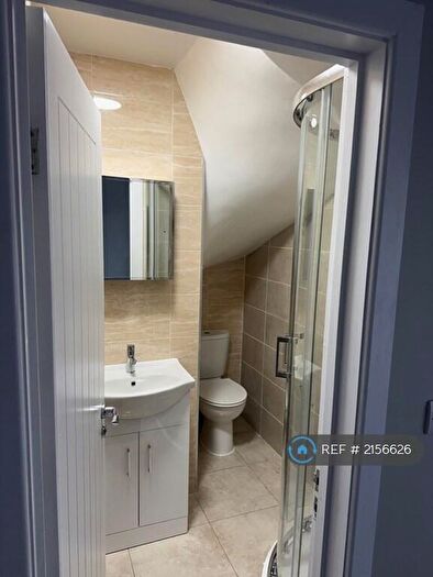 1 Bedroom Flat To Rent In Babington Road, Dagenham, RM8