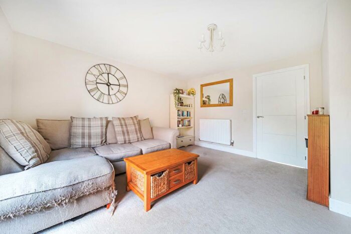 2 Bedroom End Of Terrace House For Sale In Didcot, Oxfordshire, OX11