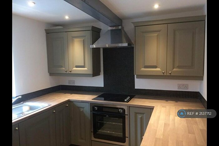 2 Bedroom Terraced House To Rent In Manchester Road, Sheffield, S36