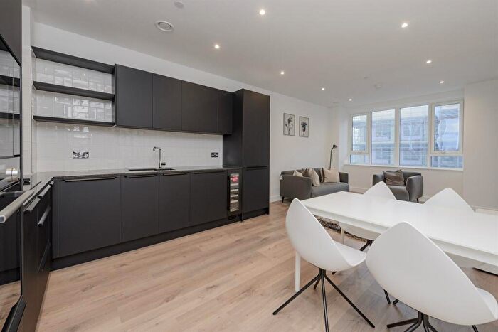 2 Bedroom Apartment To Rent In Dray House, Lombard Square, SE28