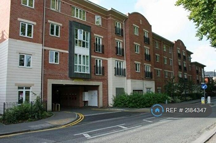 2 Bedroom Flat To Rent In Grenfell Road, Maidenhead, SL6