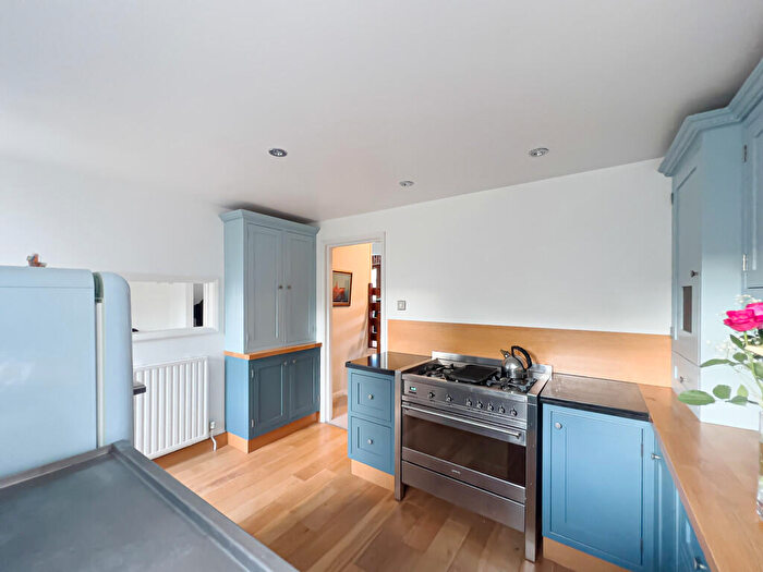 3 Bedroom Barn Conversion For Sale In Matford Mews, Exeter, EX2