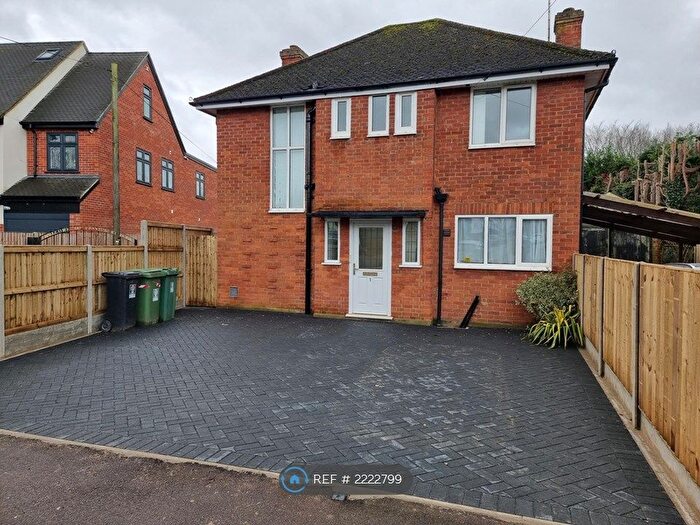 3 Bedroom Detached House To Rent In Coningesby Drive, Watford, WD17