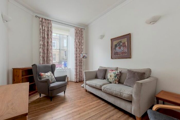 1 Bedroom Flat To Rent In Comiston Road, Comiston, Edinburgh, EH10