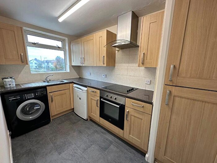 2 Bedroom Flat To Rent In Moor Park Avenue, Blackpool, FY2