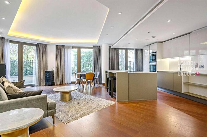 2 Bedroom Apartment For Sale In St. Dunstans House, - Fetter Lane, London, EC4A